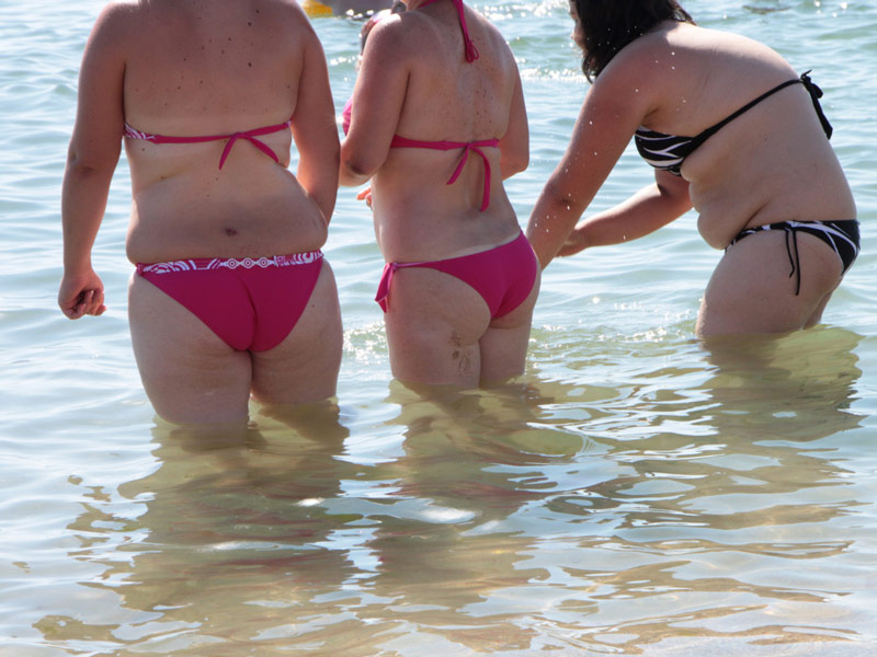 fat-women-beach---extra-pounds