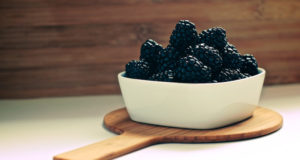 blackberries are protecting from skin cancer